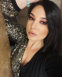 elisadospina_1706692374_3292296719500977212_17192543.jpg