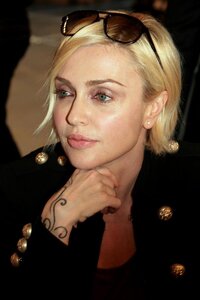 paola-barale--18-.jpg