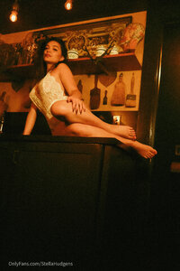Stella_2080x3120_b45f7f4fb89b38bcac4166d40addd402a932807b59acbd1.jpg