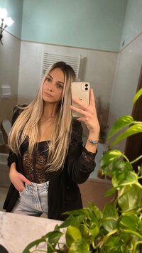 saratomasoniii_1710030304_3320297340509043417_1810334275.jpg