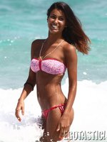 Federica-Nargi-Wearing-Hot-Bikini-At-The-Beach-03.jpg