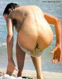 Uma Thurman 30413815942f3a14830c.jpg