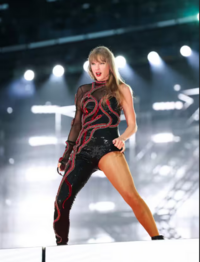 Screenshot 2024-07-14 at 15-24-16 07_taylor_swift_getty.jpg (immagine AVIF 630 × 834 pixel) - ...png