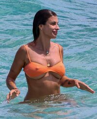 ezgif.com-crop1-1258x1536.jpg