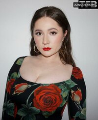 Emma-Kenney-Sexy-4.jpg