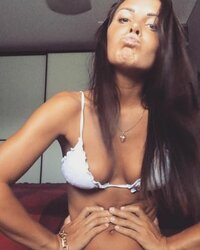 annalisa annie r17.JPG