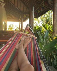 Samantha-Walsh-Feet-8205955.jpg