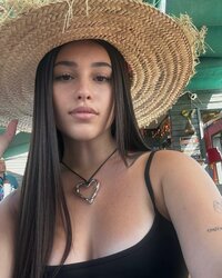 LoveThreads.Net_460940543_542904261585646_7864942846403093539_n.jpg