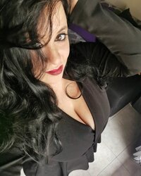 LoveThreads.Net_463223994_1744716836379456_3141174875300968936_n.jpg