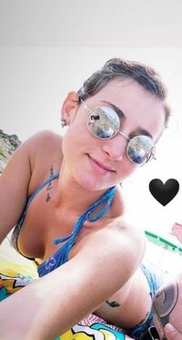 valeria b17.jpg