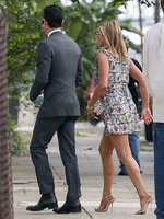 Jennifer-Aniston-at-Lake-Bells-Wedding--04.jpg