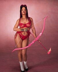 savagexfenty-20250107-0004e433fe80f606c92b.jpg