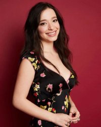mikey madison in shoot 05.jpg