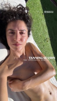 laylamarlena_1743865864_10437431492.jpg