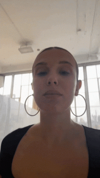 GIF_20250424_220329_575.gif