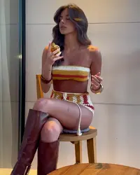 vlcsnap-2025-05-30-19h40m56s784.webp