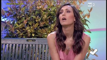 caterina balivo detto fatto 28-03-2014013.jpg