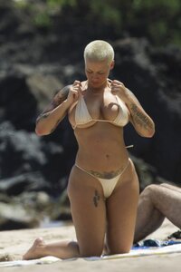 Amber Rose (3).jpg