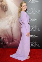 lindsey-vonn-attends-the-age-of-adaline-premiere-at-amc-loews-lincoln-square-13-theater-in-new-y.jpg