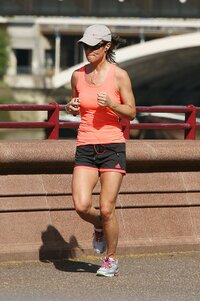 pippa-middleton-jogging-in-london-april-152015-x20-15.jpg