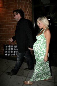 HCBB_Tori_Spelling_Chow__04_122_217lo.jpg