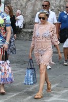 kylie-minogue-at-a-boat-in-portofino-07-13-2015_3.jpg