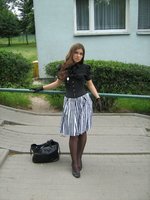 candid sexy amateur teen in skirt pantyhose tights strumpfhose collant nylon.jpg