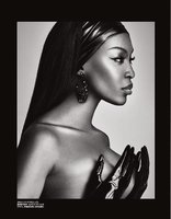 Naomi Campbell  Lui Magazine (Ottobre 2015) - FV - 04.jpg