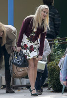 Reese-Witherspoon-on-set-of-Big-Little-Lies--03.jpg