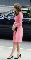 Kate-Middleton--Visit-the-mentoring-programme-of-the-XLP-project--01.jpg