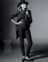L_'Officiel Paris April 2012 - Cora Keegan 08.jpg