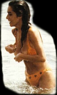 55071_Emanuela_Folliero_0114_123_14lo[1].jpg