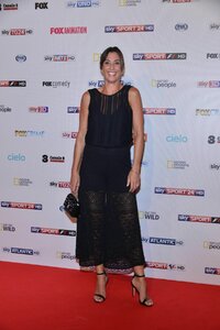 flavia-pennetta-at-sky-the-upfront-presentation-in-milan-09-14-2016_2.jpg