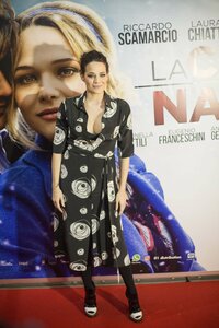 Laura-Chiatti--La-Cena-Di-Natale-Premiere--07.jpg