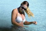 caroline-wozniacki-in-bikini-on-vacation-in-italy-06-13-2017_17.jpg