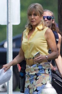 50984764_hqcelebcorner_980595_008.jpg