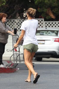 51948848_hqcelebcorner-51.jpg