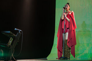 Nina-Zilli-Milano-2017-foto-concerto-18-ottobre10 (1).jpg