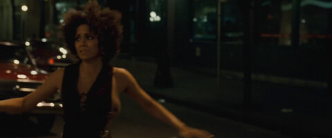 Halle Berry - Frankie & Alice HD 1080p 05.jpg Halle Berry - Frankie & Alice HD 1080p 05.jpg