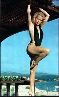 Heather-Parisi-Feet-3152121.jpg
