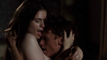C__Data_Users_DefApps_AppData_INTERNETEXPLORER_Temp_Saved Images_hayley_atwell12_jpg_cf.jpg