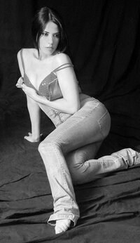 Fulvia-Lorenzetti-Feet-3284640.jpg