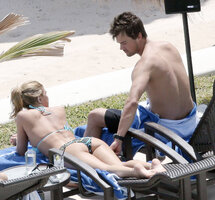 fergie im bikini 25.jpg