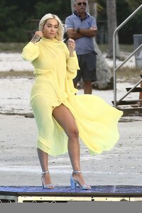 Rita-Ora-Upskirt-TheFappeningBlog.com-6.jpg