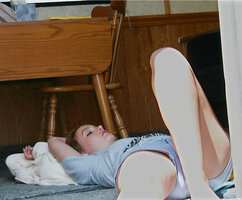 leighton meester in shorts 01.jpg