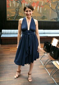 lisa edelstein in pokies 01.jpg