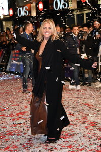 135613092_zibeno7-for-hqcelebcorner-net-5.jpg