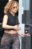 Jennifer-Lopez-Sexy-The-Fappening-Blog-38.jpg