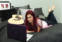 Ariana grande feet7.jpg