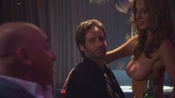 eva-amurri-topless-californication-2-16.jpg